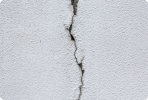 モルタル壁のひび割れ